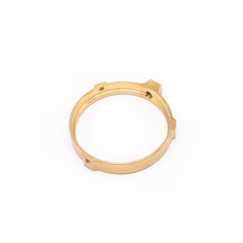 Produsen Profesional Custom CNC Brass Ring Precision Watch Tools OEM CNC Milling Thread Wanita Brass Ring